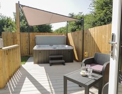 Starcarr Lodges pet friendly hot tub lodges in Yorkshire